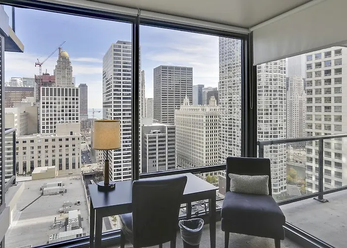 Bridgestreet At State And Grand Aparthotel Chicago