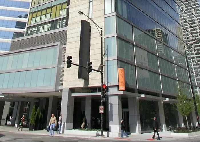 Aparthotel Bridgestreet At State And Grand